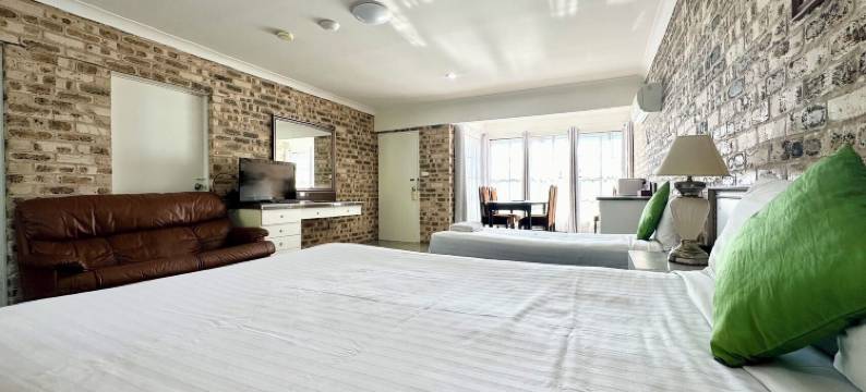 弗朗西斯德雷克爵士机场汽车旅馆(Sir Francis Drake)图片