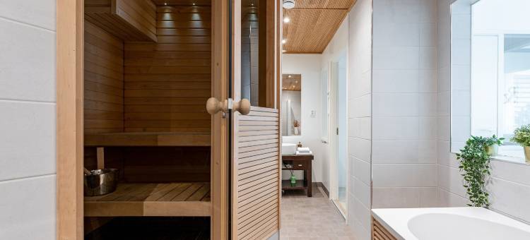 一卧顶层公寓，带桑拿和私人屋顶露台(1Br Penthouse with Sauna & Private Rooftop Terrace)图片