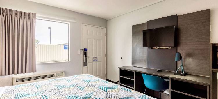 卡尔斯巴德乐高乐园附近 Motel 6(Motel 6 Carlsbad, CA - Near Legoland)图片