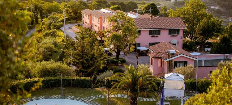 卡兰奇1号乡村酒店及餐厅(Country Hotel & Resort I Calanchi)图片