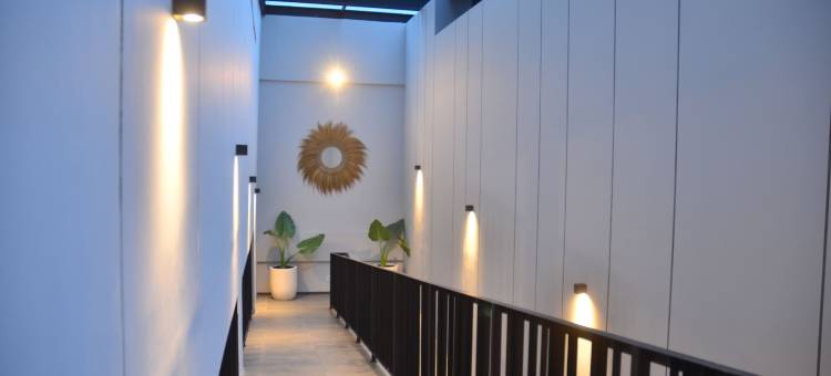 格林希尔山城景8卧别墅带恒温泳池(Green Hill Mountain City View Villa 8 Bedrooms with a Private Heated Swimming Pool and a Movie Room)图片