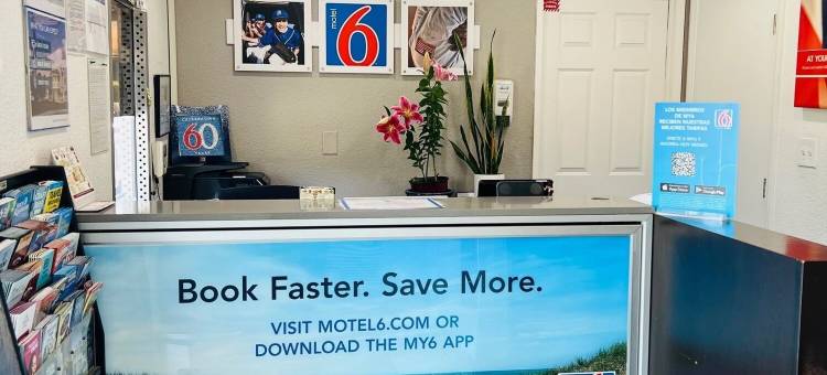 圣地亚哥拉梅萨6号汽车旅馆(Motel 6 la Mesa, CA - San Diego)图片