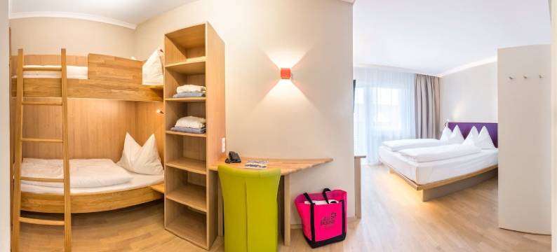 全红蓝酒店(All in Red Thermenhotel)图片