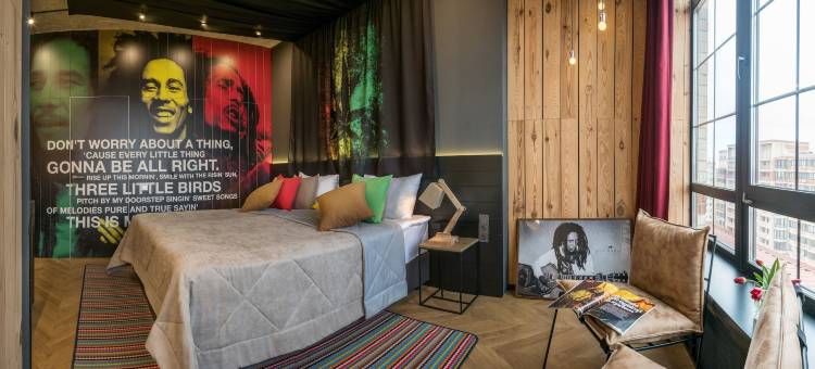 房间和房客设计酒店(Design Hotel Rooms & Rumors)图片