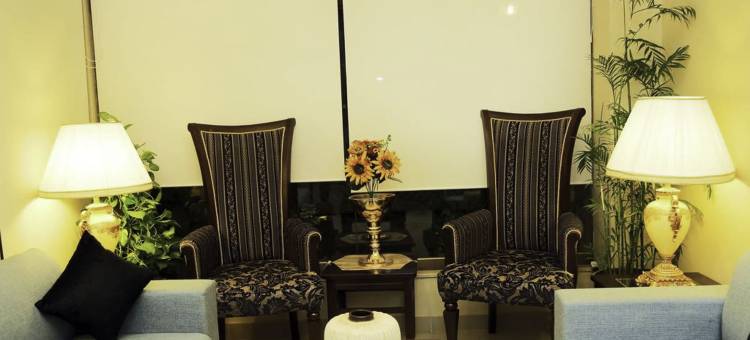 皇家优雅酒店(Royal Elegance Hotel)图片