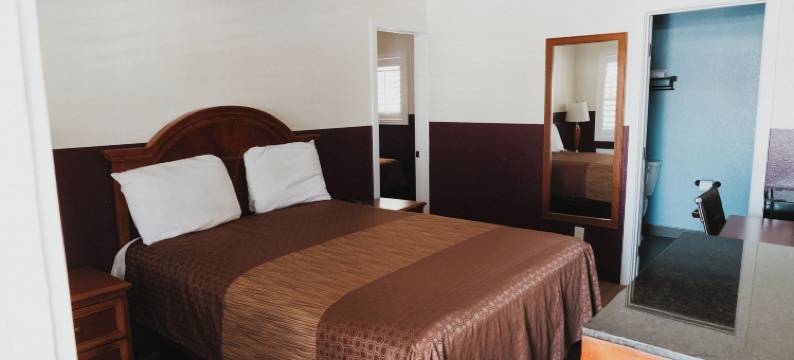 巴索罗布列斯葡萄酒乡村酒店(Hotel Paso Robles Wine Country)图片