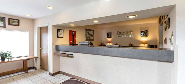 西尔弗索恩- 铜山品质酒店和套房(Quality Inn & Suites Silverthorne - Copper Mountain)图片