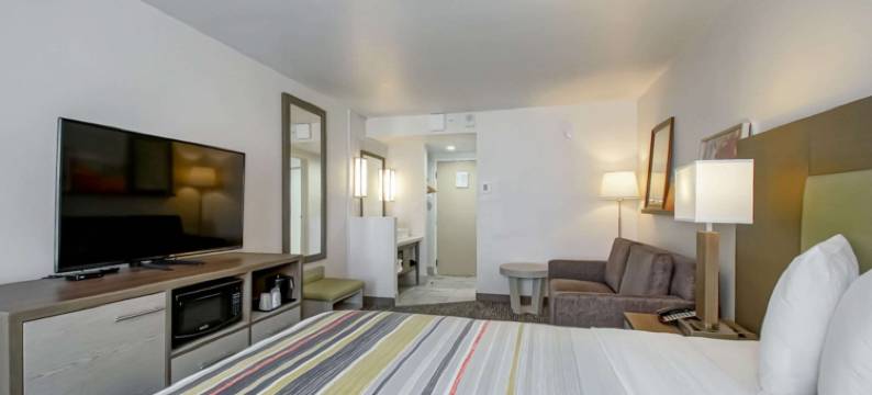 新奥尔良I-10东丽怡酒店(Country Inn & Suites by Radisson, New Orleans I-10 East, La)图片