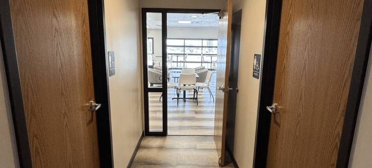 格林豪泰玛丽维尔熊狸套房酒店(GreenTree Inn  Maryville - Bearcat Inn & Suites)图片