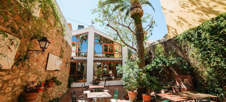 诺坎普罗马酒店(Hotel NOU Romà)图片