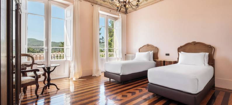 里贝拉萨克拉的宫殿之家(Casa Palacio Ribeira Sacra)图片