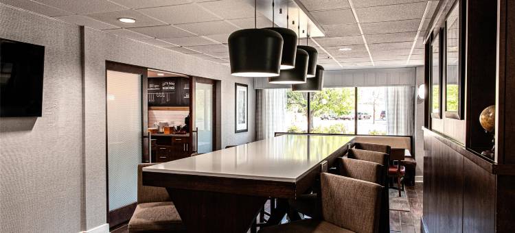 索尔兹伯里欢朋酒店(Hampton Inn Salisbury)图片