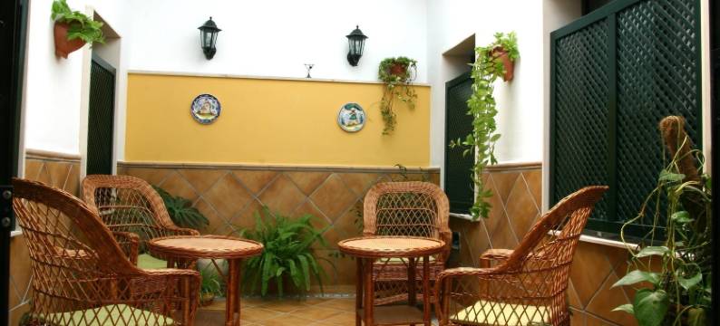 拉斯罗萨斯酒店(Hotel Las Rosas)图片