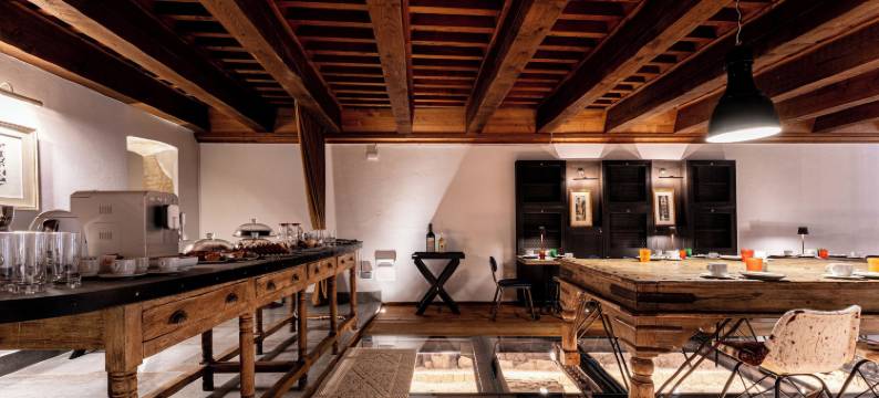 D.H. 劳伦斯(Hotel D H Lawrence)图片