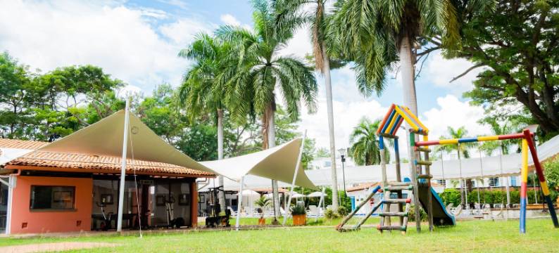 潘诺恩套房酒店(Hotel Penon Suites)图片