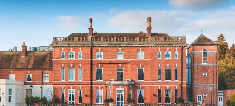 奥克利霍尔酒店(CBH Oakley Hall Hotel)图片