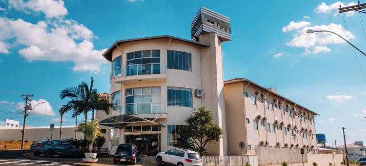 菲里昂广场酒店(Ferian Plaza Hotel)图片