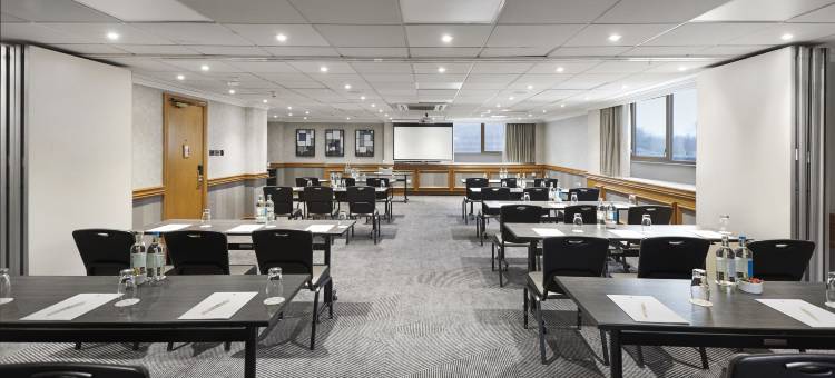 考文垂希尔顿逸林酒店(DoubleTree by Hilton Coventry)图片