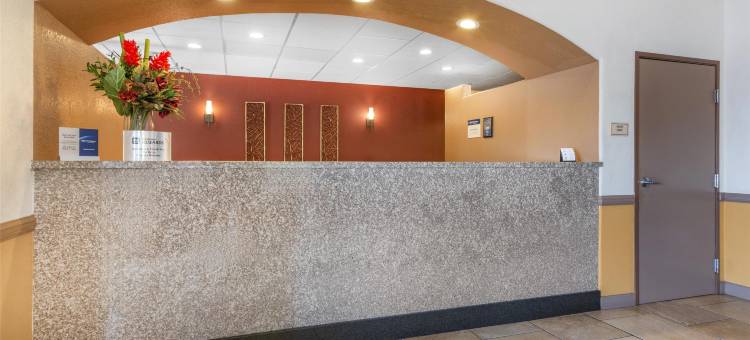 托尔森凤凰城贝斯特韦斯特酒店(Best Western Tolleson Hotel)图片