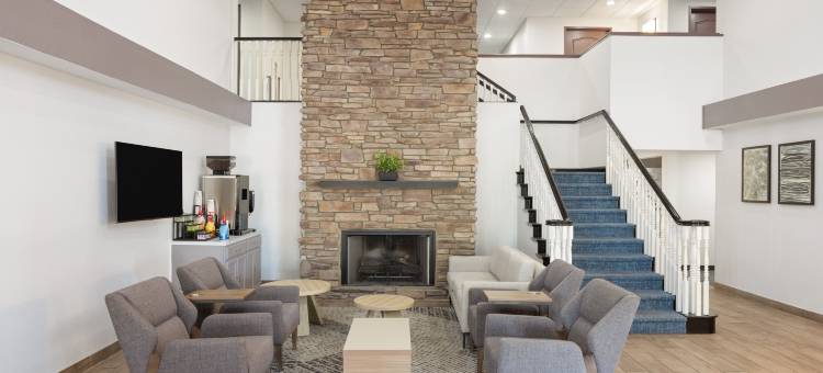 瑟普莱斯菲尼克斯加纳酒店(Garner Hotel Phoenix - Surprise)图片