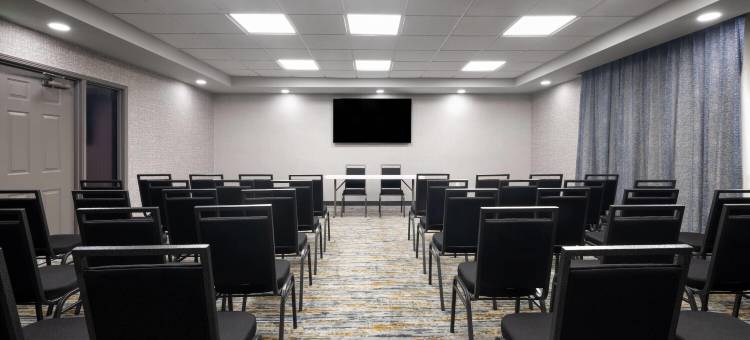 罗利卡瑞拉昆塔温德姆套房酒店(La Quinta Inn & Suites by Wyndham Raleigh Cary)图片