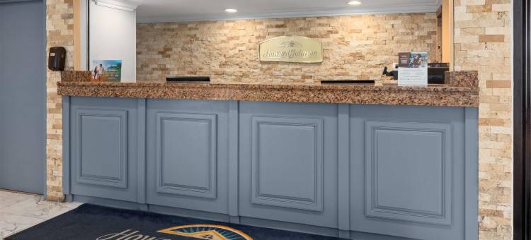 罗姆鲁斯底特律大都会机场豪生酒店(Howard Johnson by Wyndham Romulus Detroit Metro Airport)图片