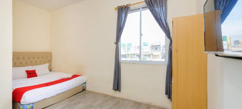 巴淡岛红多兹四季酒店(RedDoorz @ Cikitsu Batam)图片