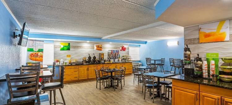 品质酒店及套房-六旗东附近(Quality Inn & Suites Near Six Flags East)图片