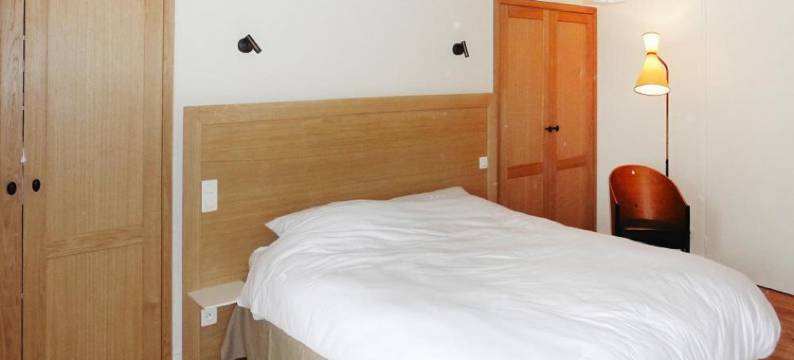 Estate in Landeleau near Aulne River图片