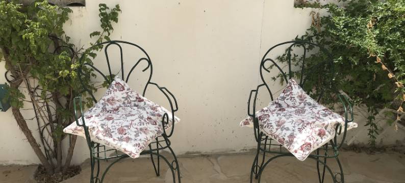 Mediterranean Escape with Garden图片