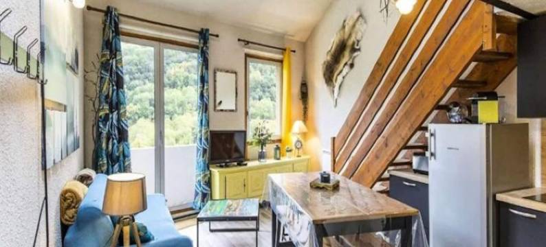 Studio for 6 People图片