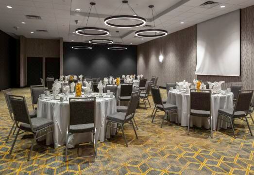 Holiday Inn BOSTON-DEDHAM HTL & CONF CTR by IHGHotel Overview