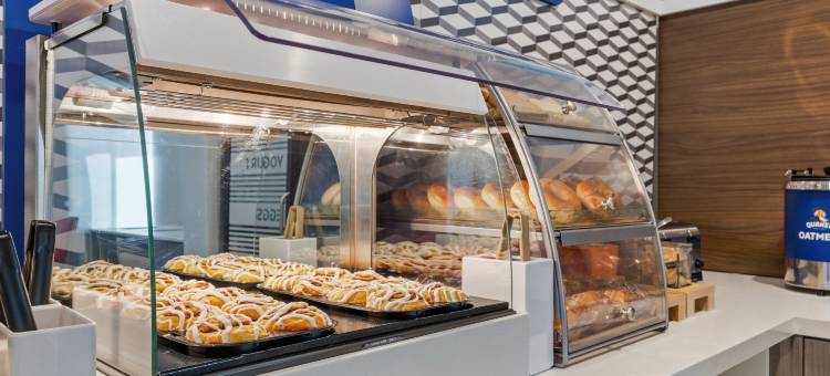 智选假日酒店-森尼维耳/硅谷(Holiday Inn Express Sunnyvale - Silicon Valley)图片