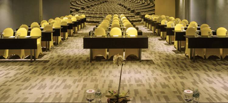 宜必思巴东酒店(Ibis Padang)图片