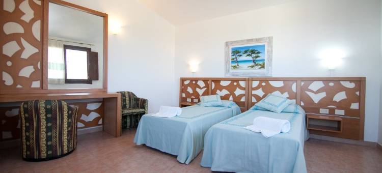 埃塞加卢拉俱乐部海滩酒店(Club Esse Gallura)图片