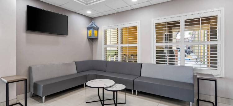 凯艺酒店-机场游艇港(Quality Inn Airport - Cruise Port)图片