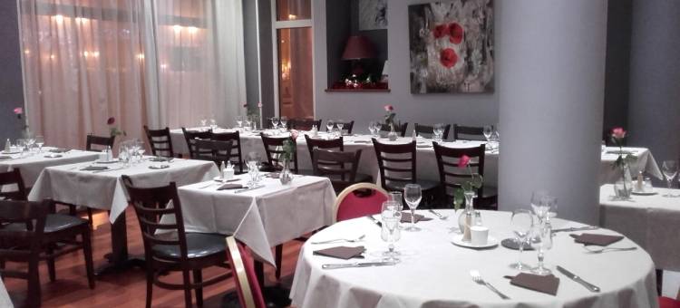 洛吉斯酒店l'Amandois(Logis Hotel Restaurant l'Amandois)图片