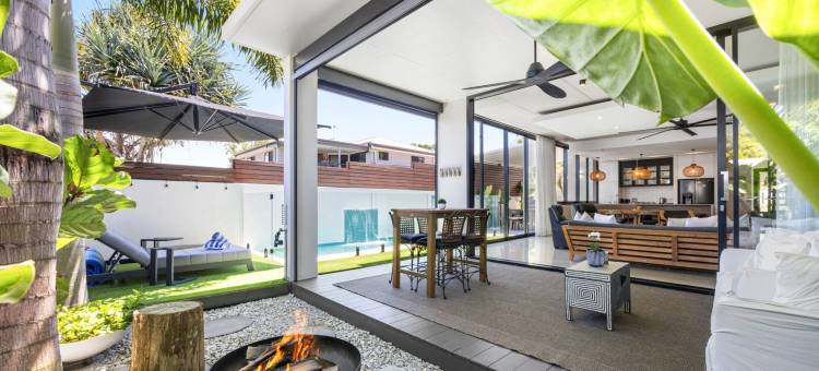 宽敞的三卧室静居，带烧烤和泳池(Spacious 3-bedroom Retreat With BBQ and Pool)图片