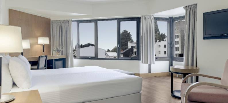 巴里洛切埃德尔威斯NH酒店(NH Bariloche Edelweiss)图片