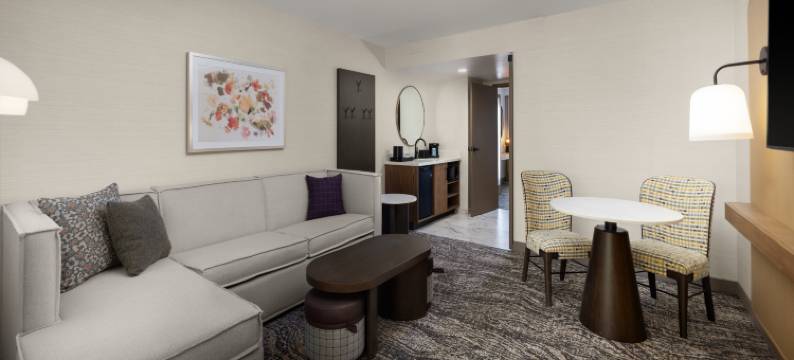 辛辛那提东北布鲁艾施希尔顿安泊套房酒店(Embassy Suites by Hilton Cincinnati Northeast Blue Ash)图片