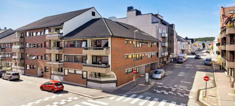 Centrally located in Kvadraturen with 3 large bedrooms with Parking space图片