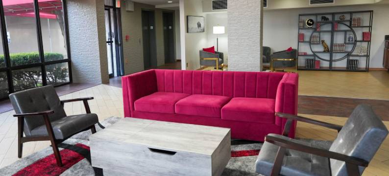 断箭-土萨凯隆酒店(Ramada by Wyndham Tulsa Broken Arrow)图片