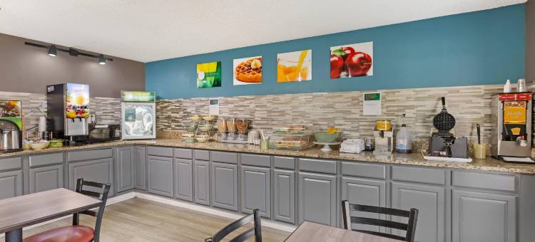 克林顿 - 劳伦斯 I-26 凯艺酒店(Quality Inn Clinton - Laurens I-26)图片