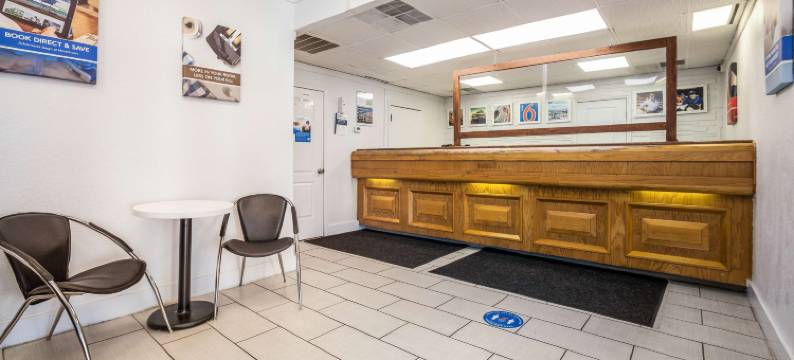 南卡罗莱纳佛罗伦萨 6 号汽车旅馆(Motel 6 Florence, SC)图片