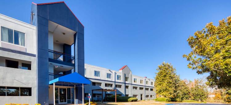 达拉姆医学中心贝斯特韦斯特SureStay Plus酒店(SureStay Plus Hotel by Best Western Durham Medical Center)图片