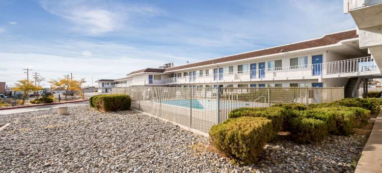 文多弗6号汽车旅馆(Motel 6 Wendover, UT)图片