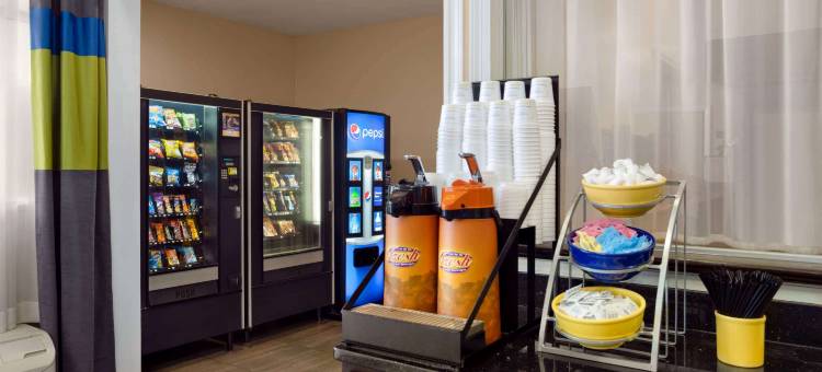 哈代维尔95号州际公路戴斯酒店(Days Inn by Wyndham Hardeeville/ I-95 State Line)图片