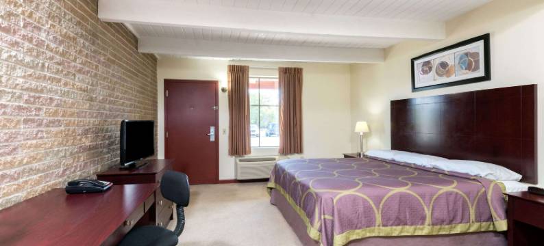 海狸瀑布速8酒店(Super 8 by Wyndham Beaver Falls)图片