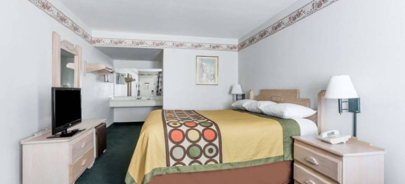 科通伍德速8酒店(Super 8 by Wyndham Cottonwood)图片