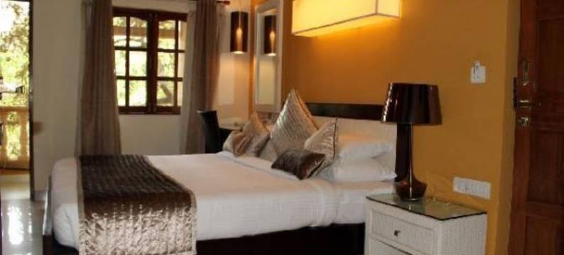 椰林海滩度假村(Coconut Grove Beach Resort)图片